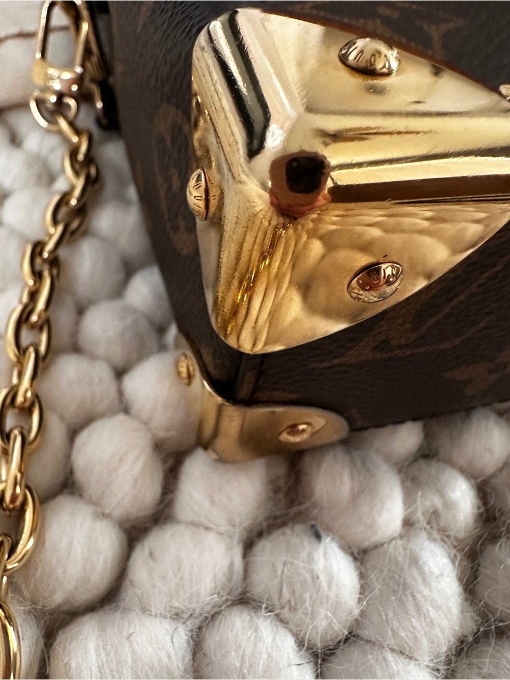 Louis Vuitton Camera Box Bag - Picture 3 of 16